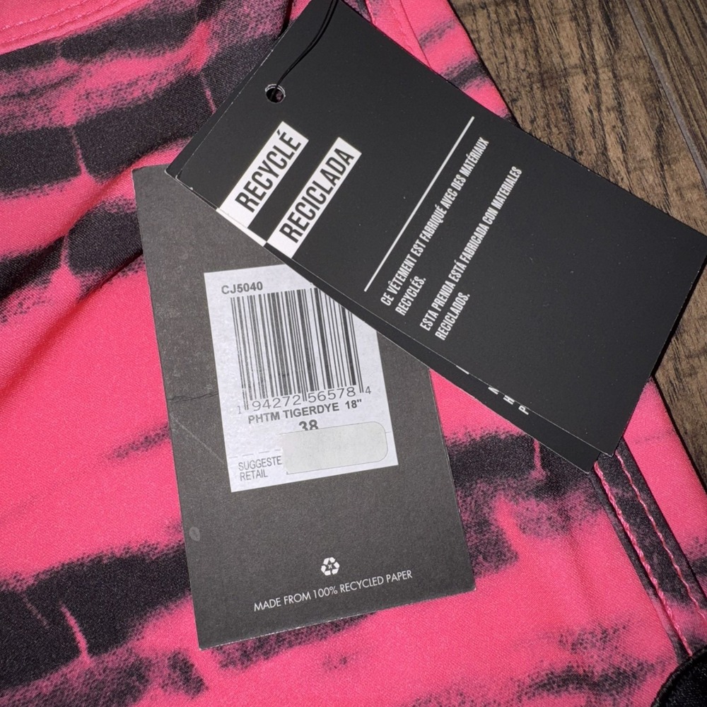 HURLEY Phantom 18" Board Shorts Men Size 38 Stretch Pink Black Swim Trunks NWT - Picture 7 of 7